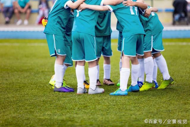 沪媒：海港申花成保级路上难兄难弟，两队都遭遇防线、伤病等问题